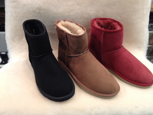 Sheepskin Footwear Image - 21